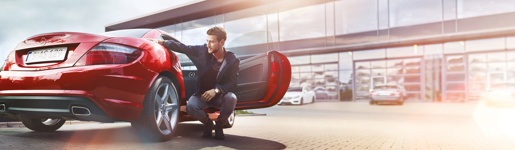  Header_Bild_Fahrzeugpflege_RGB_1640_x_480.jpg