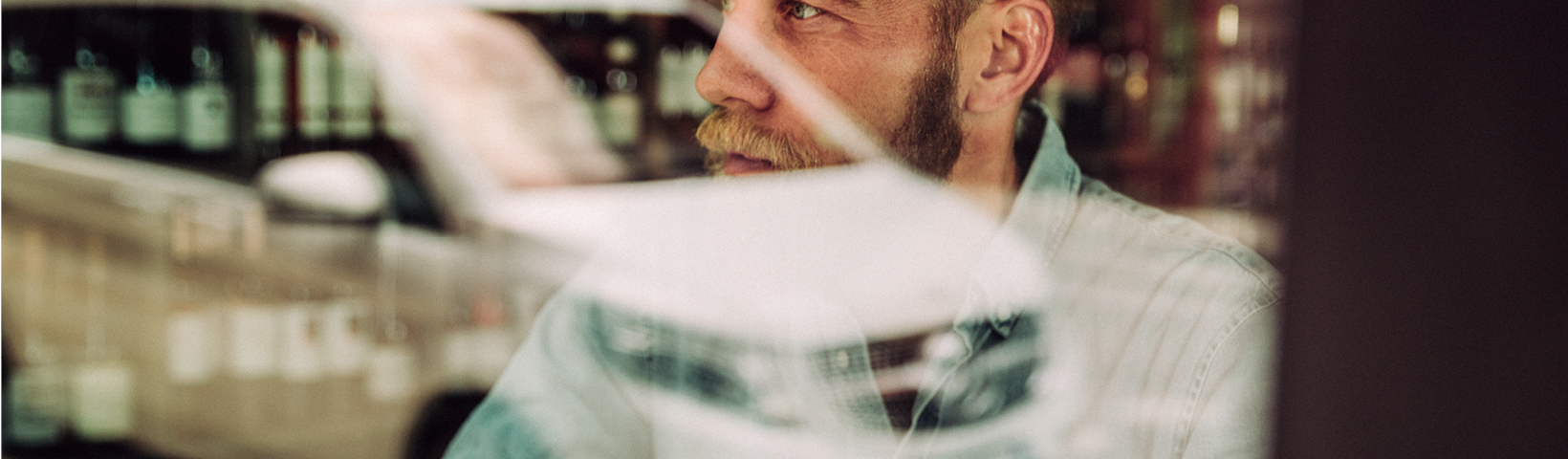  Header_Bild_V-Klasse_Fenster_1640_x_480.jpg